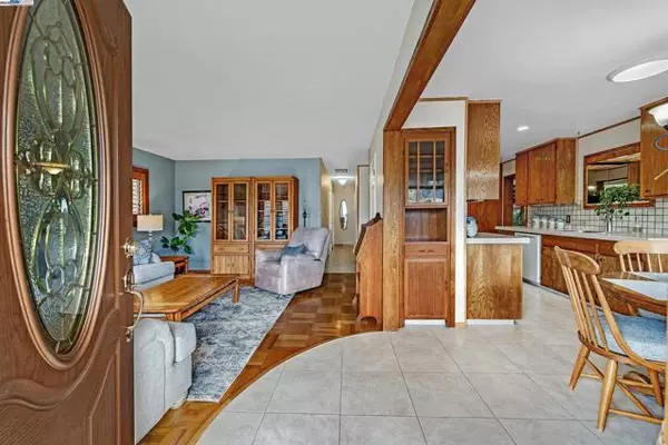 Fremont, CA 94539,41392 Beatrice St