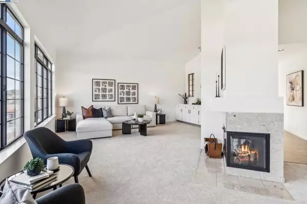 San Ramon, CA 94582,41 Eagle Lake Ct