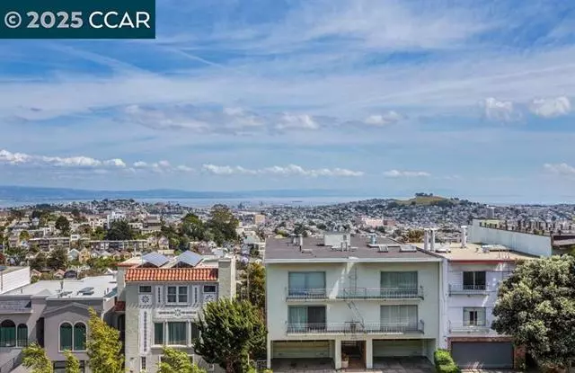 San Francisco, CA 94131,755 Corbett Ave