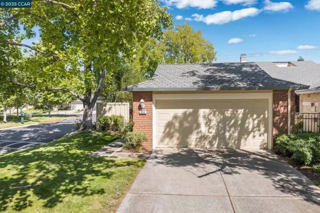 Walnut Creek, CA 94598,656 St Ives Ct