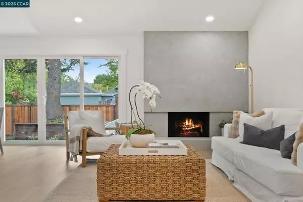 Moraga, CA 94556,162 Cypress Point Way