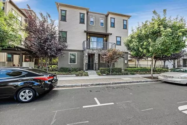 Hayward, CA 94541,22759 Filbert St