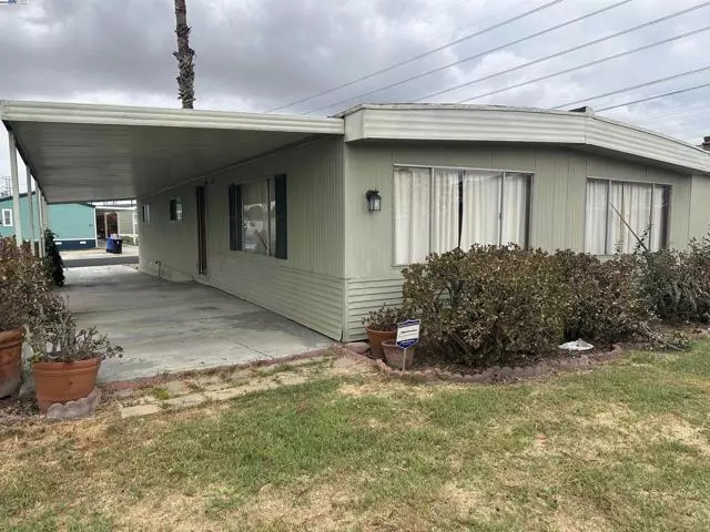 Fremont, CA 94538,257 Manitoba Green