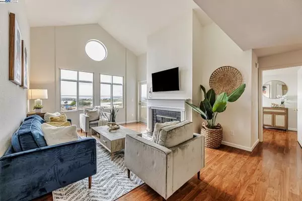 535 Pierce St, Albany, CA 94706