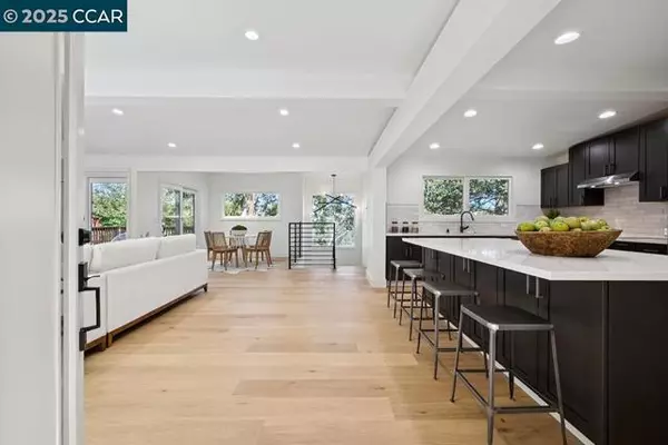 Orinda, CA 94563,26 Berkeley Ave