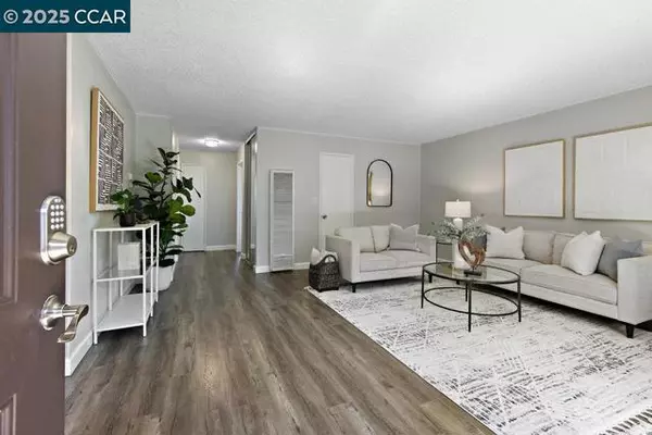 Concord, CA 94518,1060 Oak Grove Rd