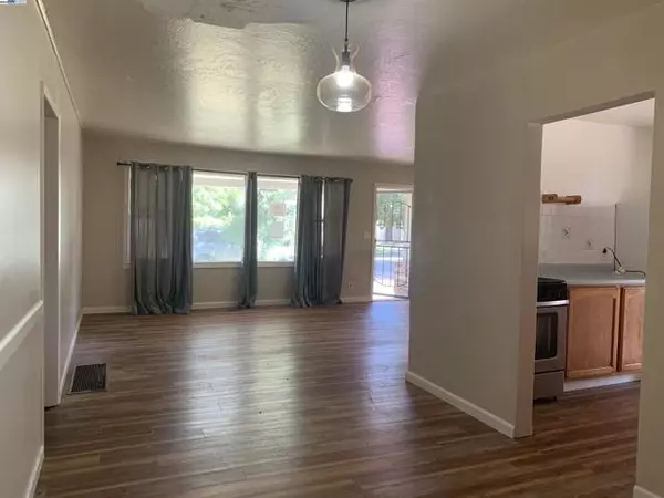 Stockton, CA 95204,1526 West Monterey Ave