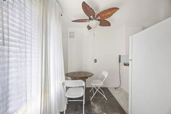 Berkeley, CA 94702,2790 Sacramento St