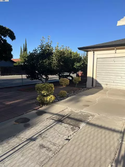 Stockton, CA 95206,2332 South Madison St