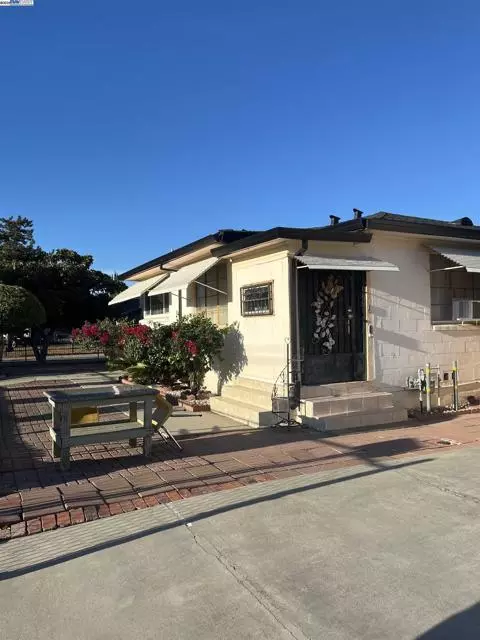 Stockton, CA 95206,2332 South Madison St