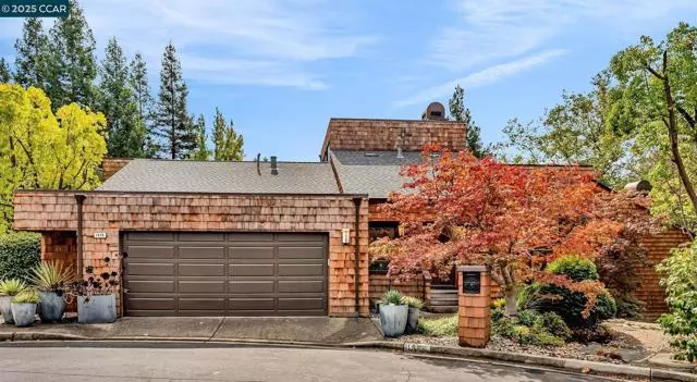 Walnut Creek, CA 94595,1836 SOBRANTE COURT