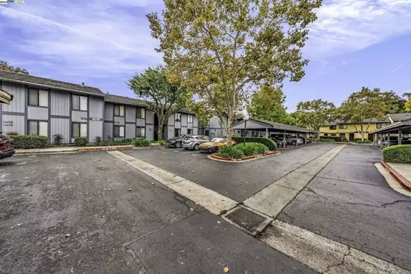 Newark, CA 94560,6266 Joaquin Murieta Ave