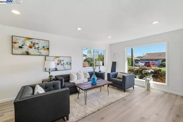 San Leandro, CA 94579,1803 Cedar Ave