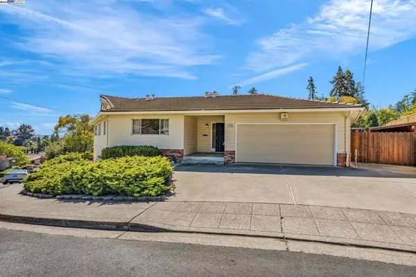 18545 Doris Ct, Castro Valley, CA 94546