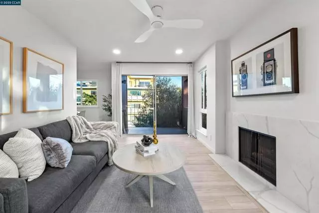 Oakland, CA 94611,3751 Harrison Street
