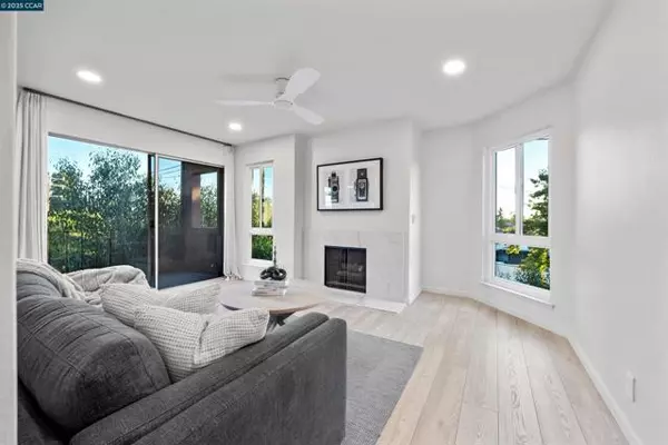 Oakland, CA 94611,3751 Harrison Street