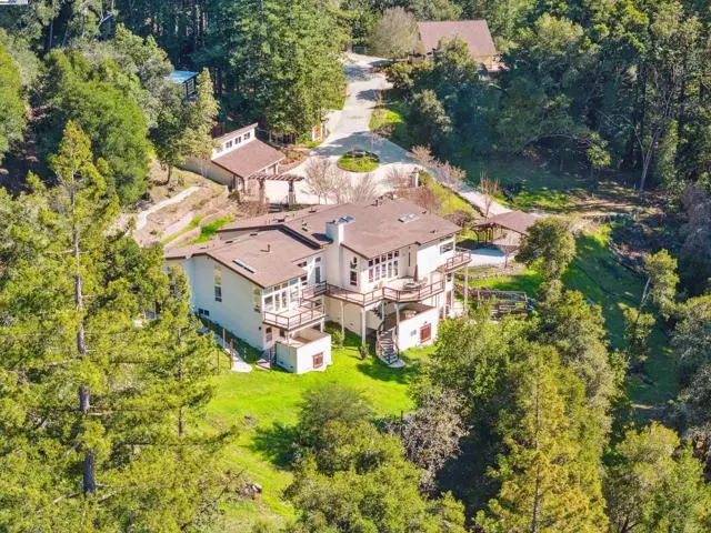 400 Dorrance Rd, Boulder Creek, CA 95006