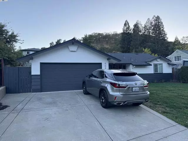 Martinez, CA 94553,5644 Likins Ave