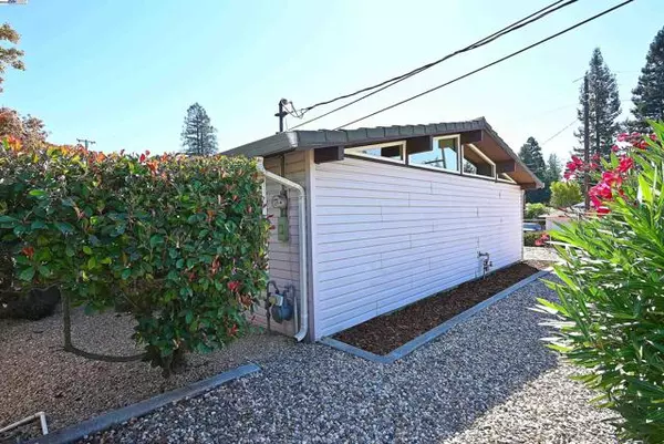 Castro Valley, CA 94546,4602 Emily Ct