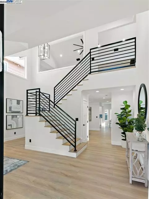 San Jose, CA 95148,3198 Vintage Crest Dr