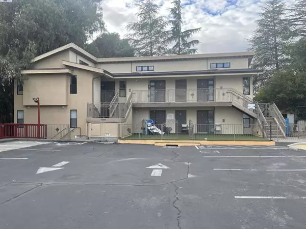 Hayward, CA 94541