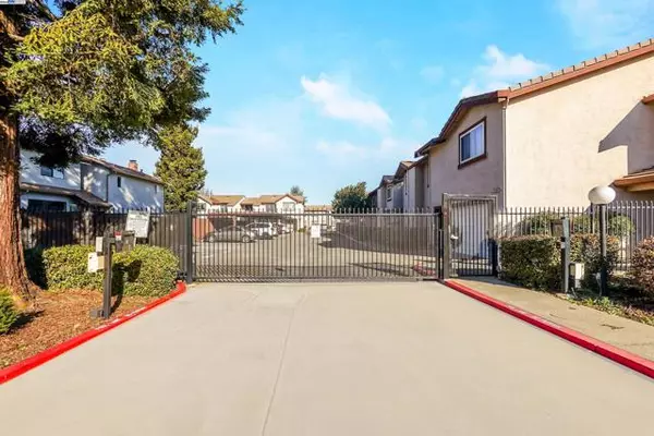 San Lorenzo, CA 94536,920 Elgin St