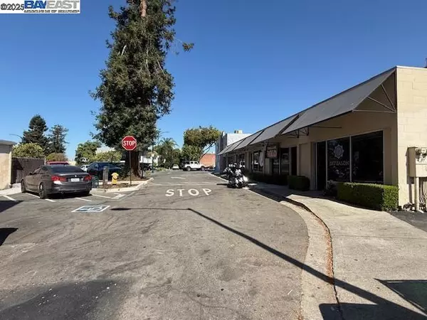 Hayward, CA 94541