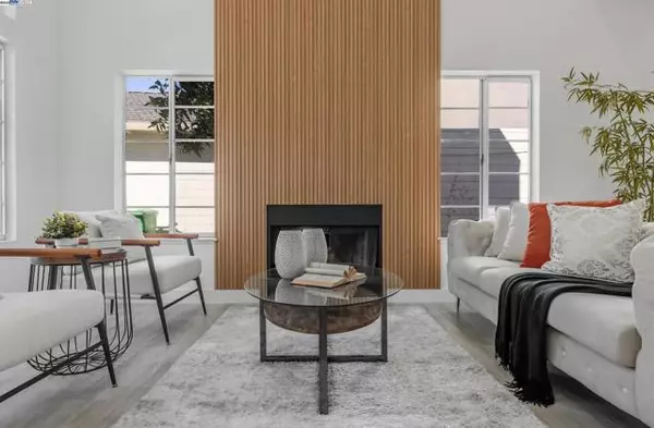 Union City, CA 94587,30651 Carr Way