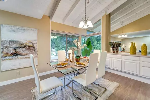 2767 Miradero Dr, Santa Barbara, CA 93105