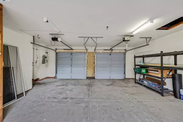 Livermore, CA 94551,1806 Bluebell Dr