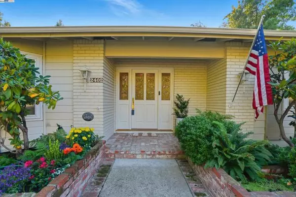 Alamo, CA 94507,2402 Royal Oaks Drive