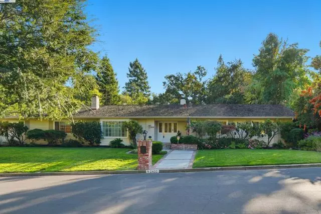 Alamo, CA 94507,2402 Royal Oaks Drive
