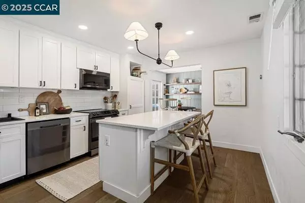 Concord, CA 94521,4161 Huckleberry Dr