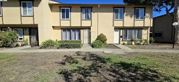 2452 Oliver Dr, Hayward, CA 94545