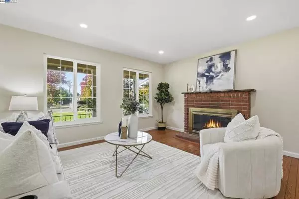 Fremont, CA 94539,42293 Camino Santa Barbara