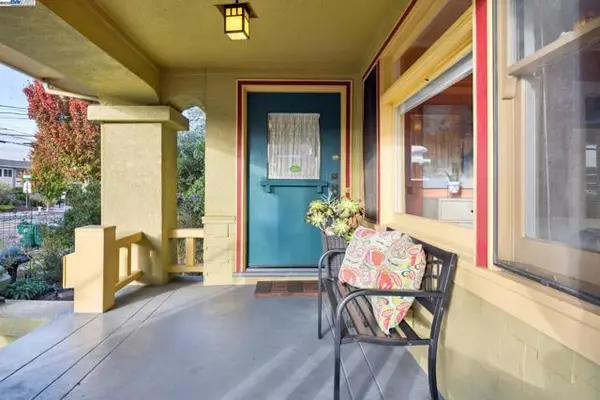 Alameda, CA 94501,1542 Broadway