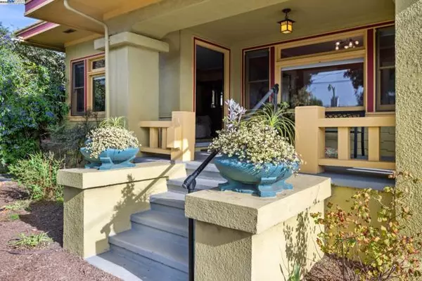 Alameda, CA 94501,1542 Broadway