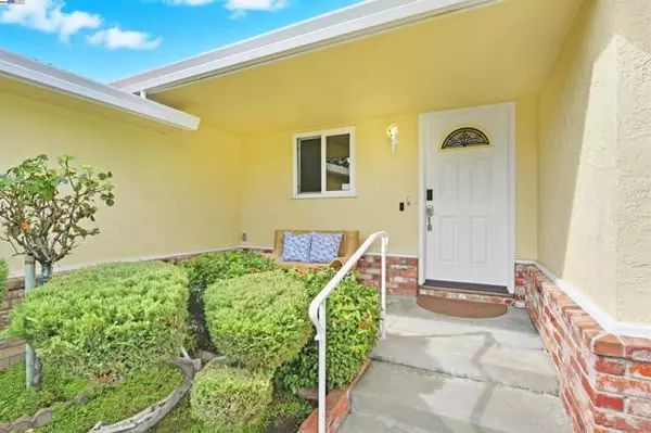 Fremont, CA 94536,5169 Lawler Ave