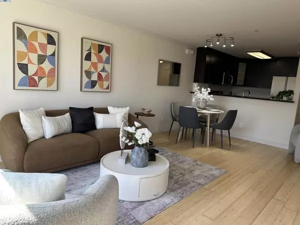 San Leandro, CA 94578,15956 East 14Th St