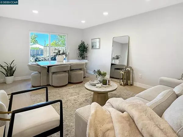 Citrus Heights, CA 95621,7128 Parkvale Way