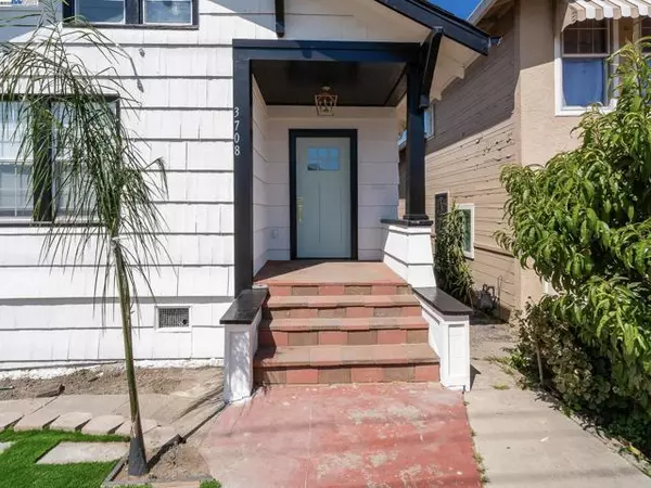 Oakland, CA 94601,3708 Lyon Ave