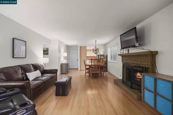 Benicia, CA 94510,1885 Shirley Dr