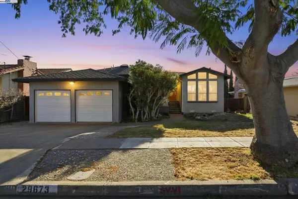 29673 Holiday St, Hayward, CA 94544