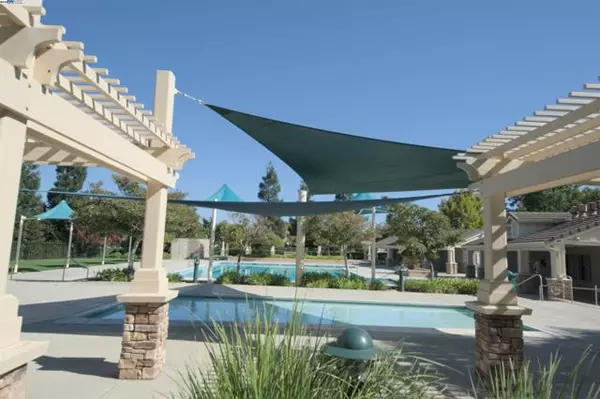 Brentwood, CA 94513,1612 MARINA WAY