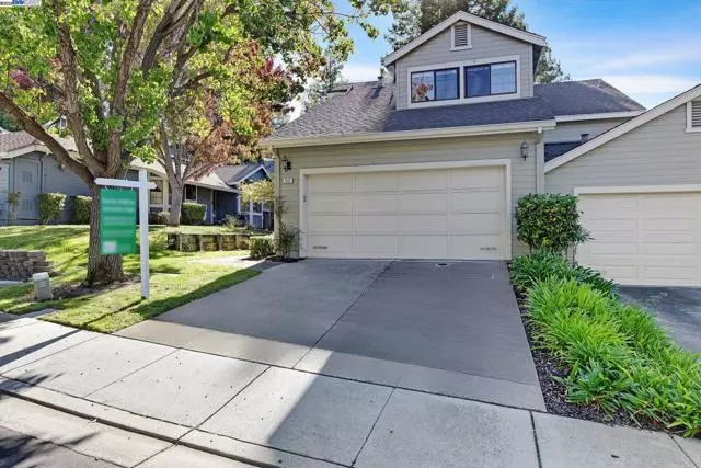 Fremont, CA 94539,600 Praderia Cir