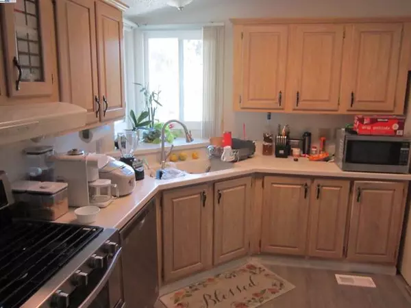 Fremont, CA 94536,711 Old Canyon Rd