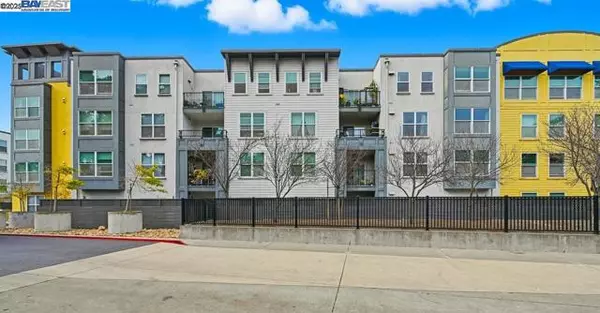 8100 Oceanview Ter, San Francisco, CA 94132