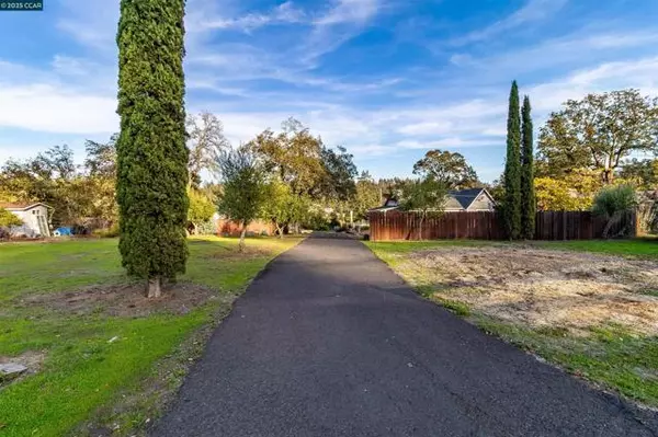 Angwin, CA 94508,80 Diogenes Dr