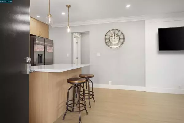 Walnut Creek, CA 94598,1437 Marchbanks Dr