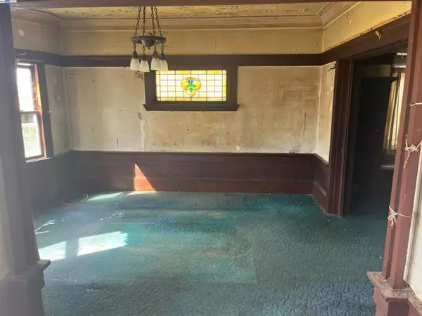 Oakland, CA,2134 East 23rd